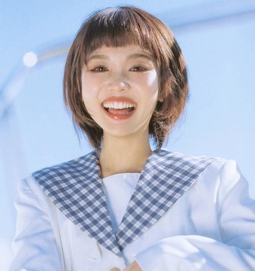以笑迎人生（林妍的故事）