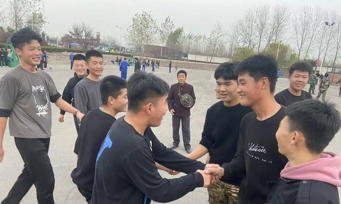 铁骑奔驰（团结铸就成功）