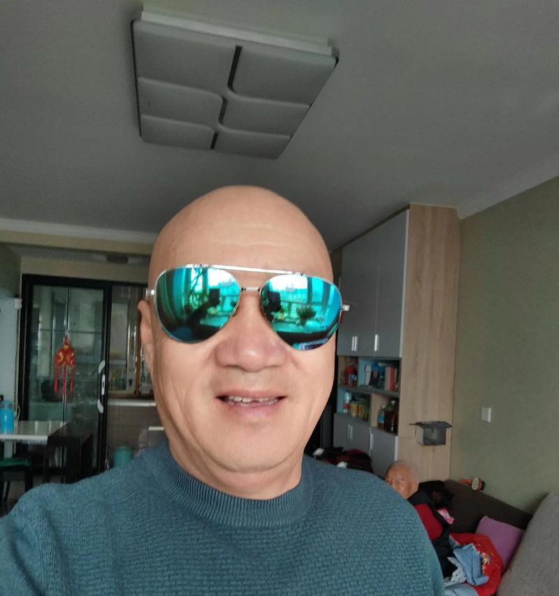 回忆永存（童年时光里的欢声笑语）