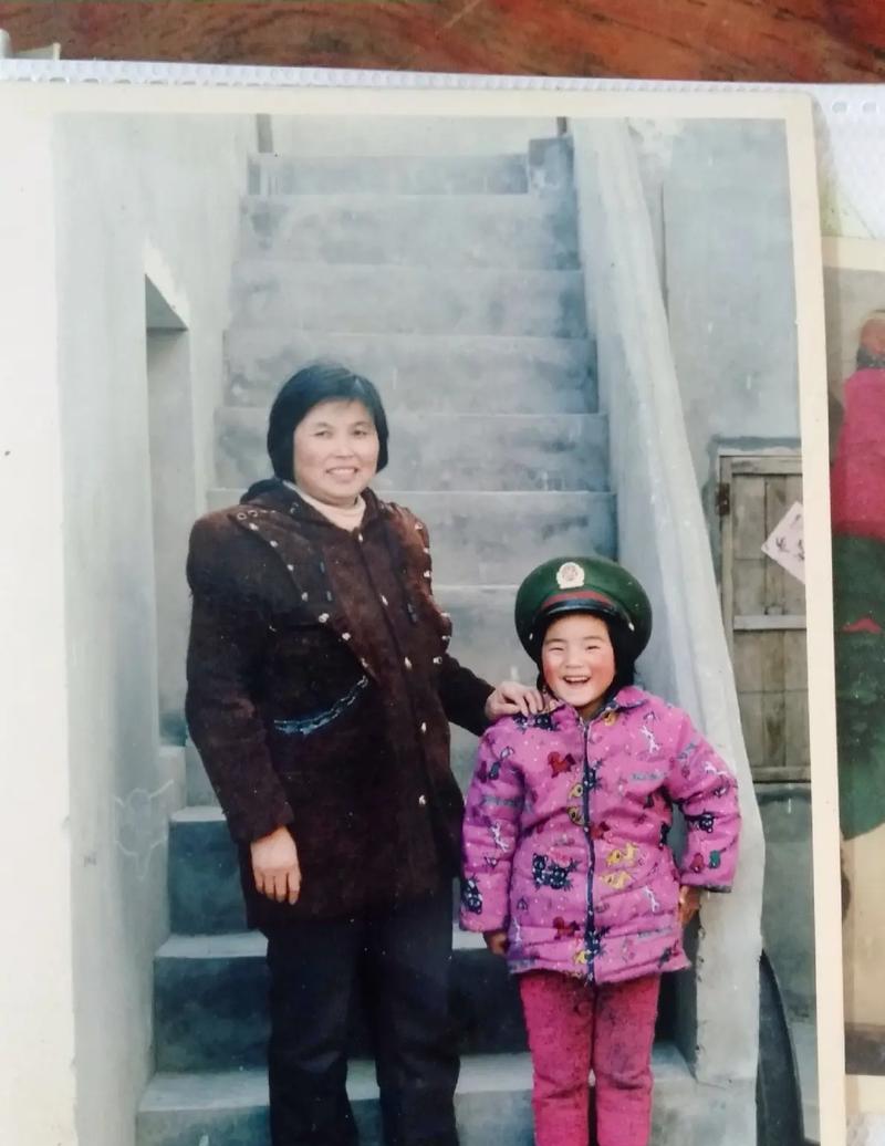 让妈妈骄傲的路（一个少年的奋斗之路）