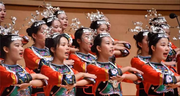 爱国爱家乡的小故事（一个农村孩子的成长经历）
