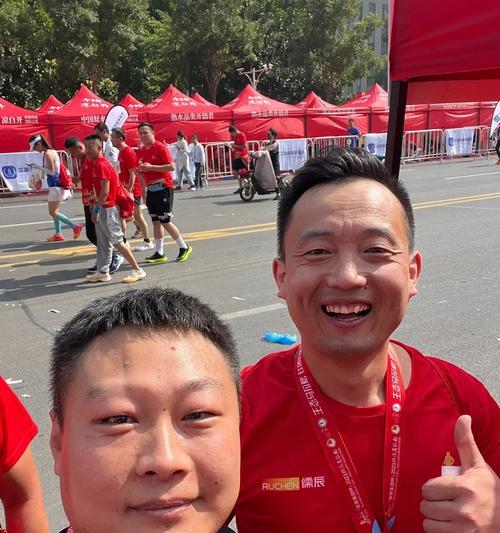 不畏艰辛，勇往直前（不畏艰辛，勇往直前）
