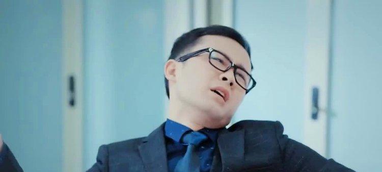 只有老师，才能称王（一个老师的故事，从教室到人生）