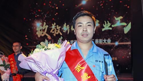 我的爸爸——一个勇敢的战士（他的坚强和勇敢，令我无限感激）
