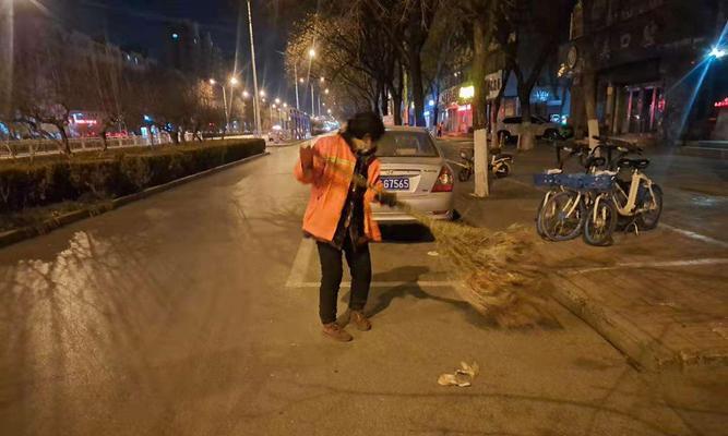 美丽的环卫工人（他们，是城市的美丽风景线）