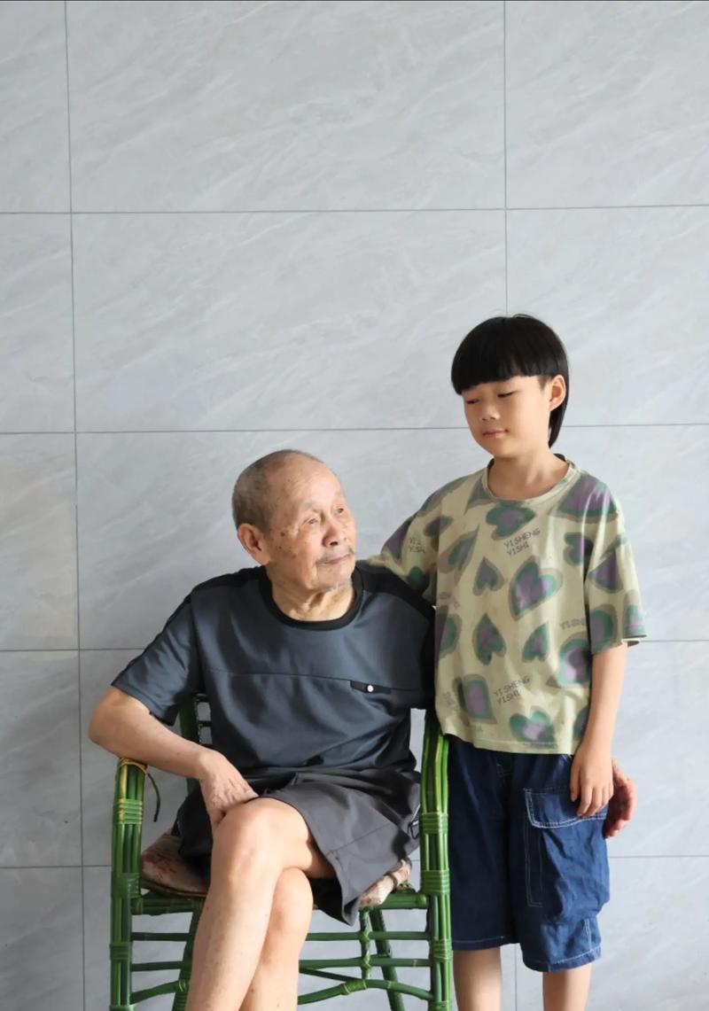 夸夸我的爸爸——他是我的英雄