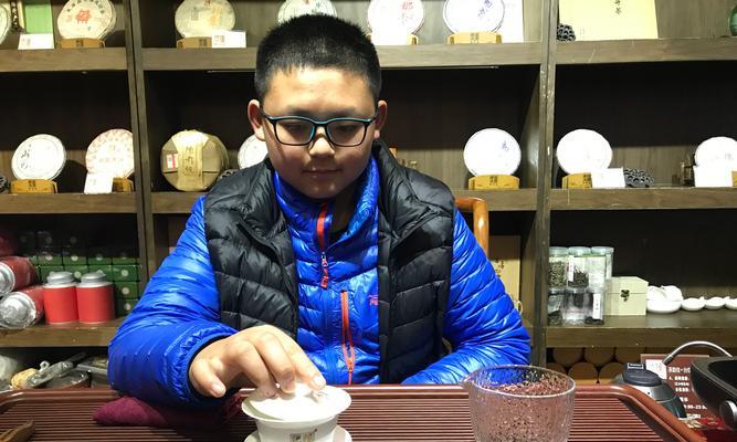 博大精深，领略知识的魅力（一个专家的故事）