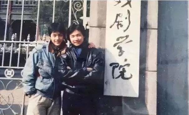 挑山重负，父亲不言不语（一个男人，用自己的力量支撑起一个家庭）